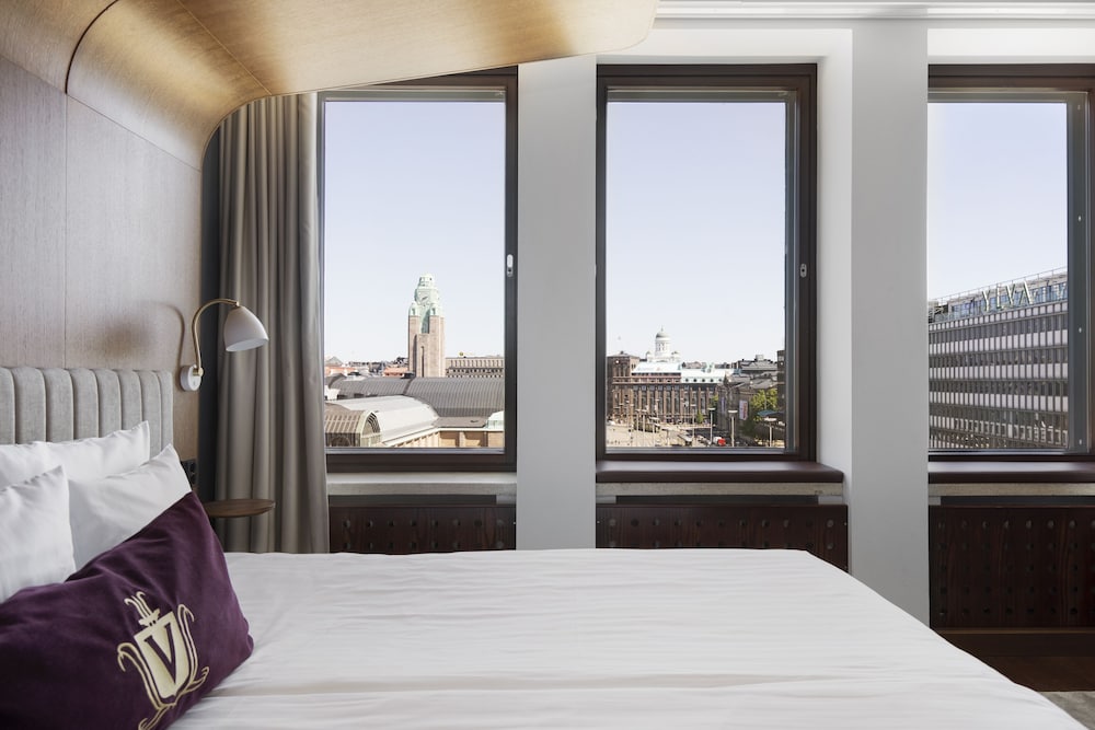 Superior Room, 1 King Bed (extra bed possibility) - Photo 2