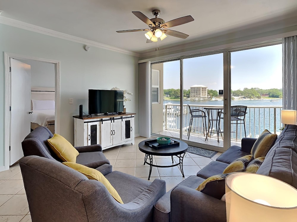 Condo, Multiple Beds, Balcony