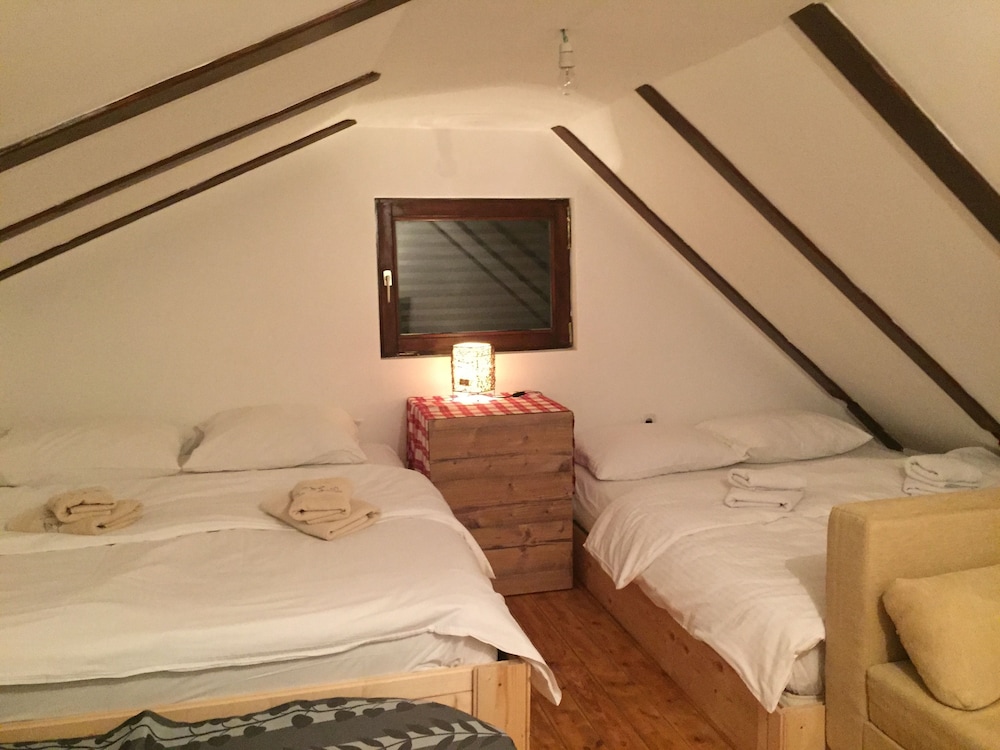 Traditional Bungalow, Accessible, Terrace