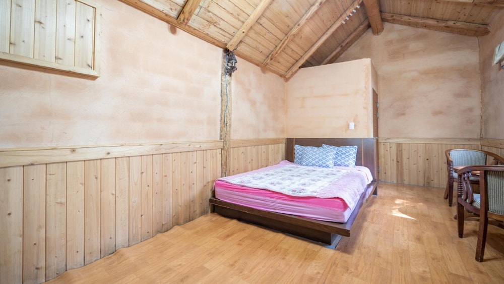 Basic Room, 1 Bedroom (hwangto10) - Photo 1