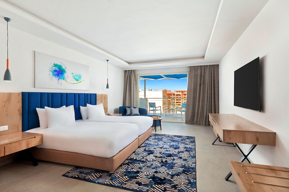 Deluxe Double or Twin Room, Sea View