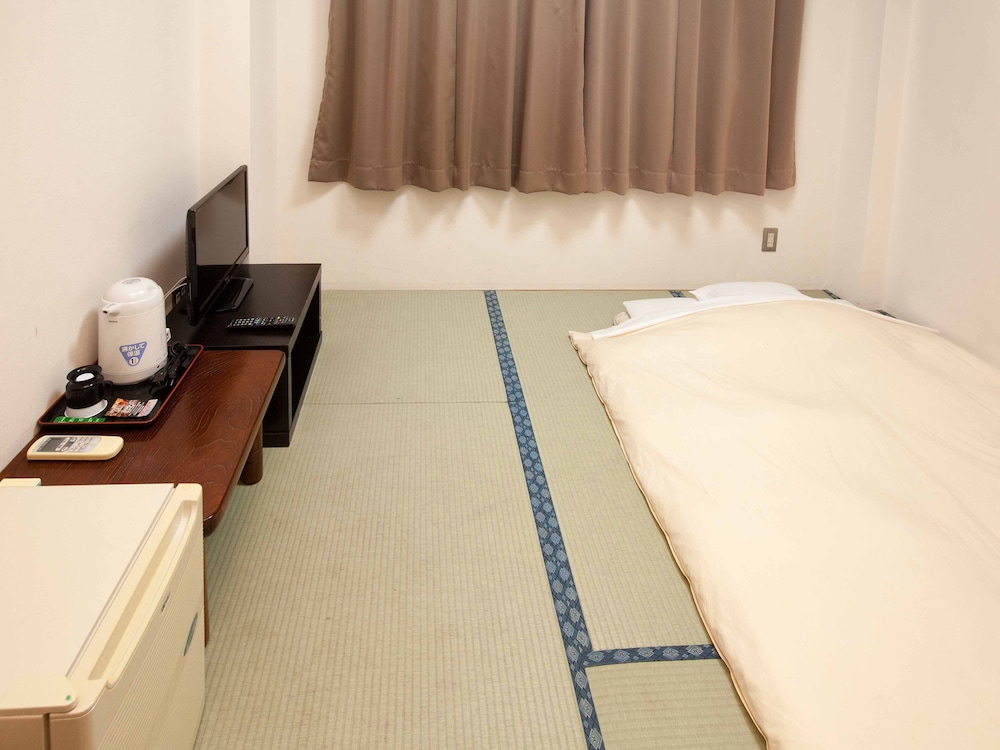 Japanese Style Room for 1 Guest with Shared Bathroom, Smoking photo 1