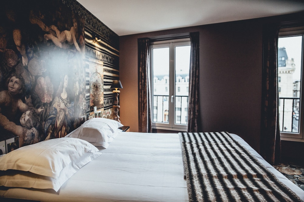 Double Room (Notre Dame) photo 2