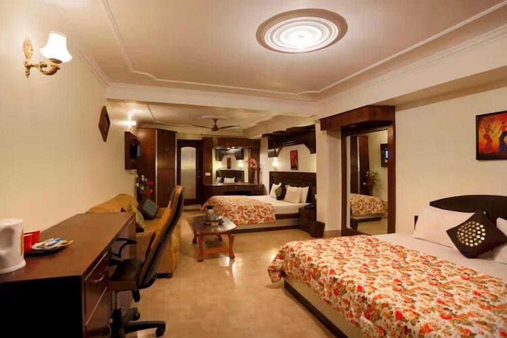 4 Bedded Family Room photo 2