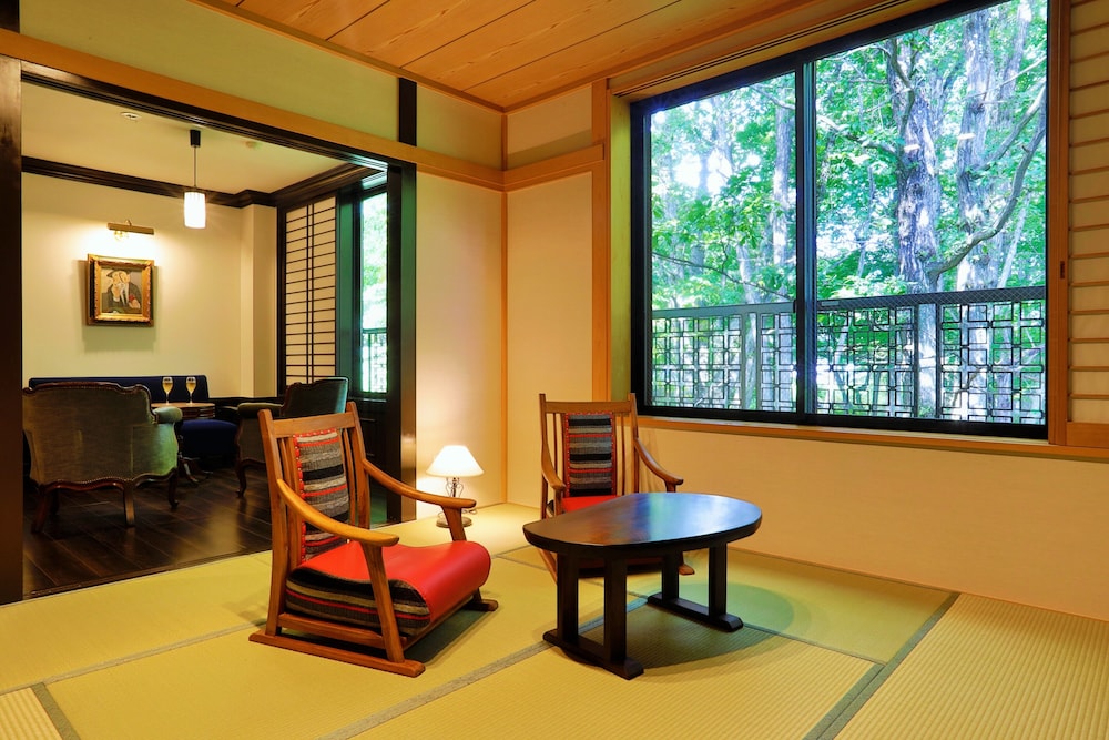 Japanese Western Style Room photo 2
