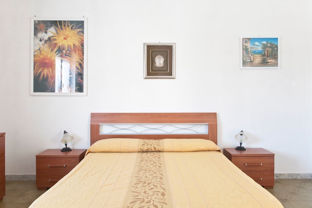 Apartment, 2 Bedrooms, Non Smoking photo 1