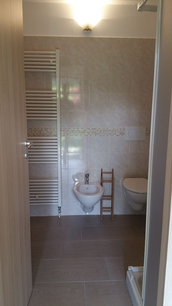 Basic Triple Room, Accessible, Shared Bathroom (Taranto) photo 2
