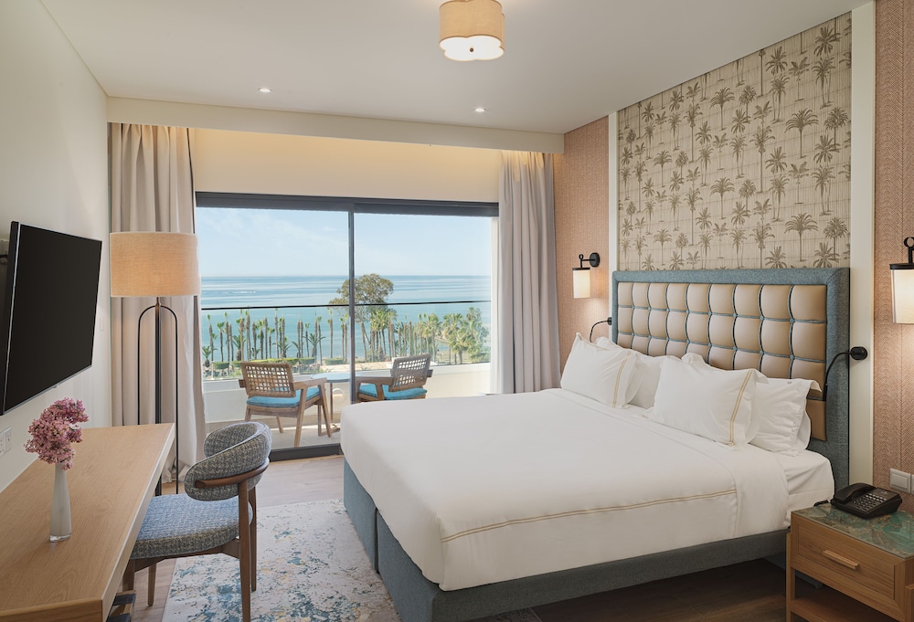 Deluxe Family Room Sea View - Photo 7