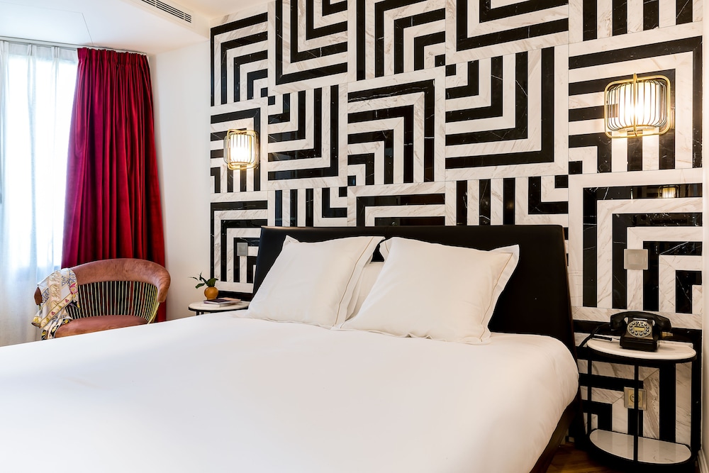 Premium Double Room photo 2