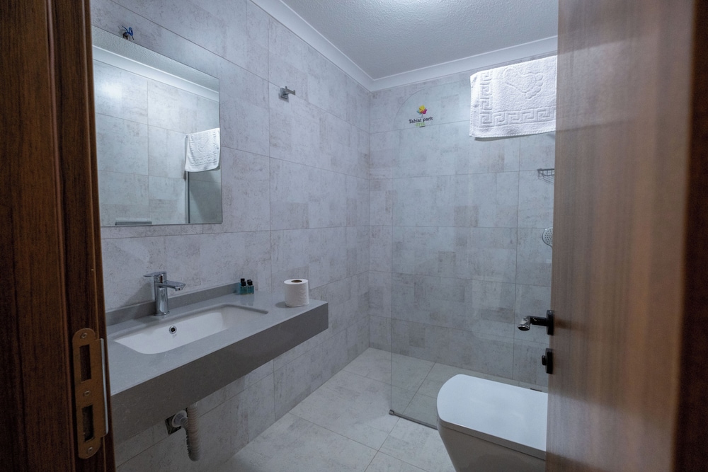 Deluxe Triple Room photo 2