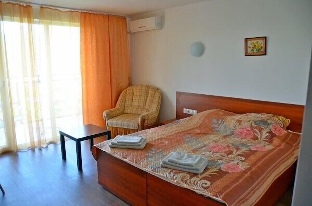 Triple Room photo 3