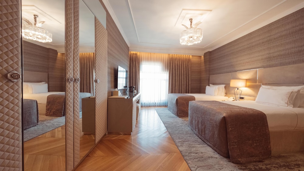 Deluxe Twin Room photo 1