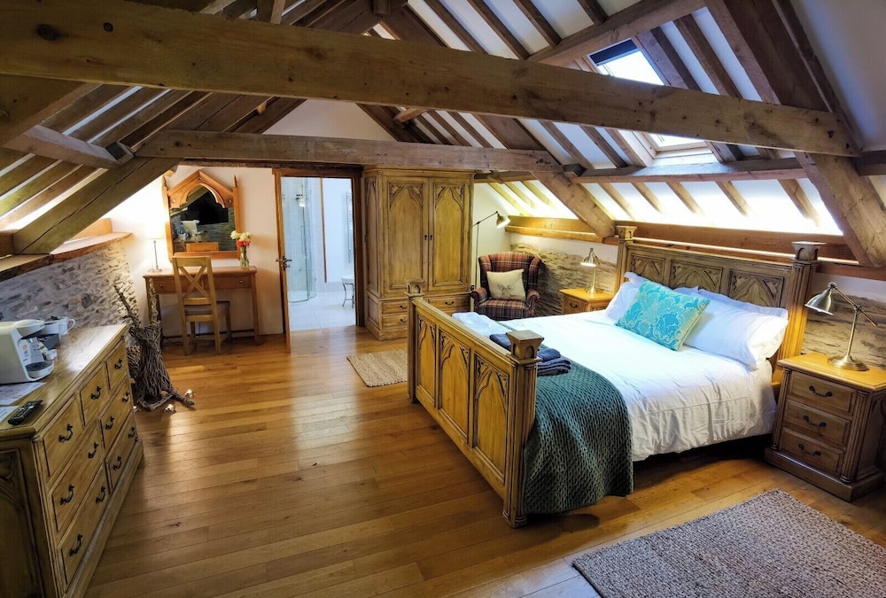 Luxury Double Room, Ensuite (Grainstore Suite Slipper ) photo 1