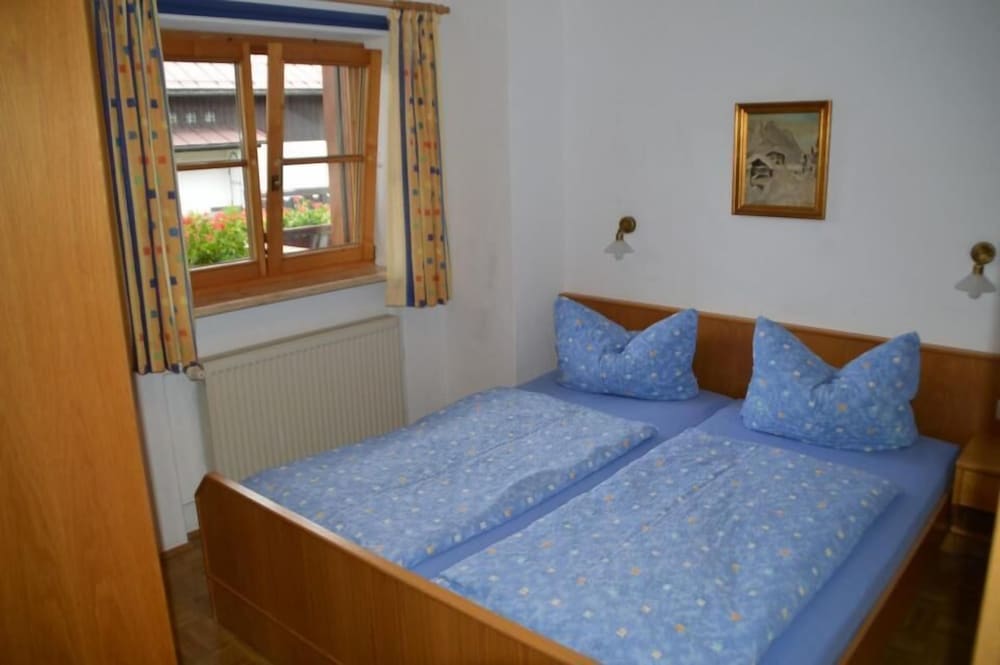 Apartment, 2 Bedrooms, Balcony (III) photo 1