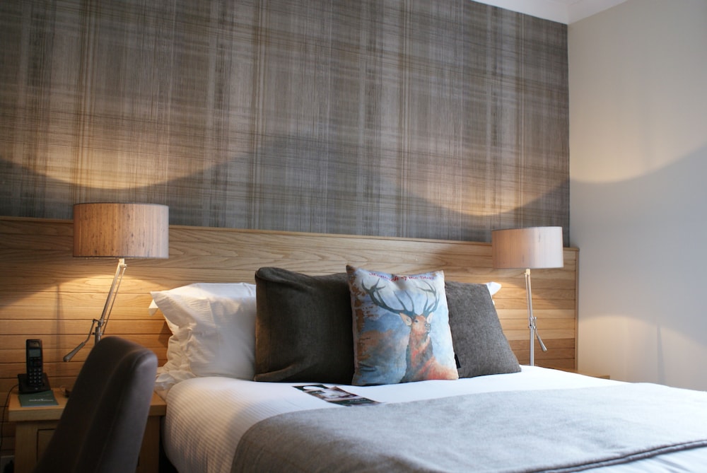Classic Double Room, 1 Double Bed, Non Smoking, River View - Photo 1