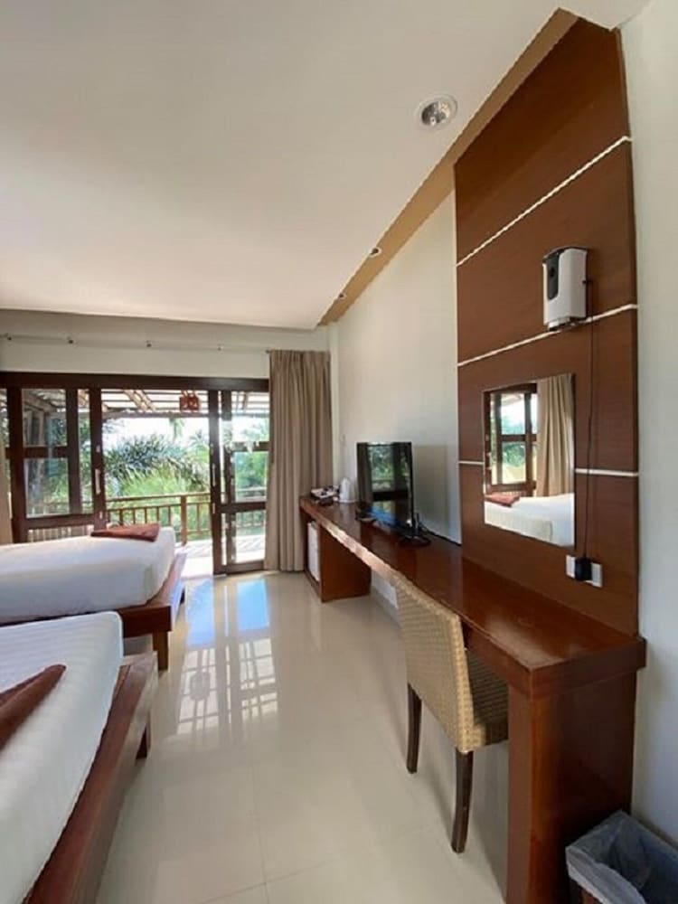 Hillside Room with Twin Bed photo 3