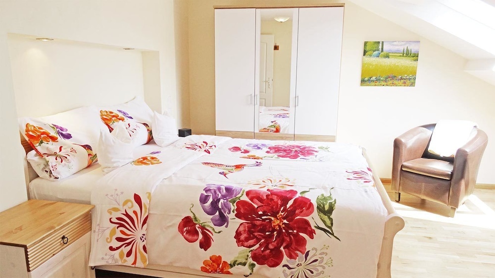 Double Room, 1 Double Bed (2.1) photo 1