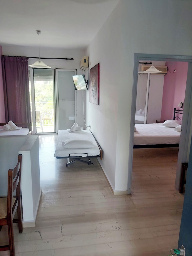 Apartment, 1 Bedroom, Sea View photo 1