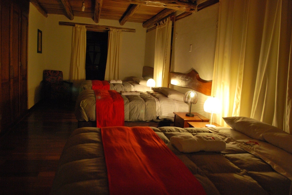 Standard Triple Room, Multiple Beds, Private Bathroom photo 2