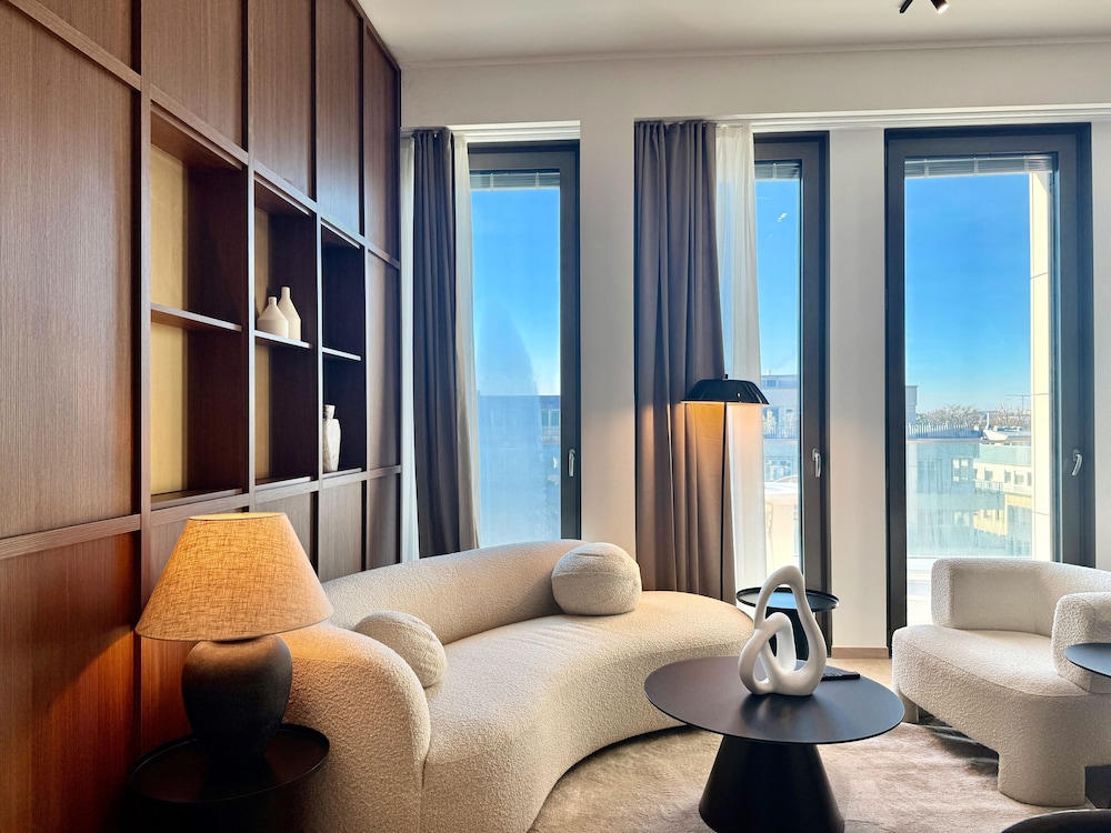 Executive Apartment, 2 Bedrooms, City View