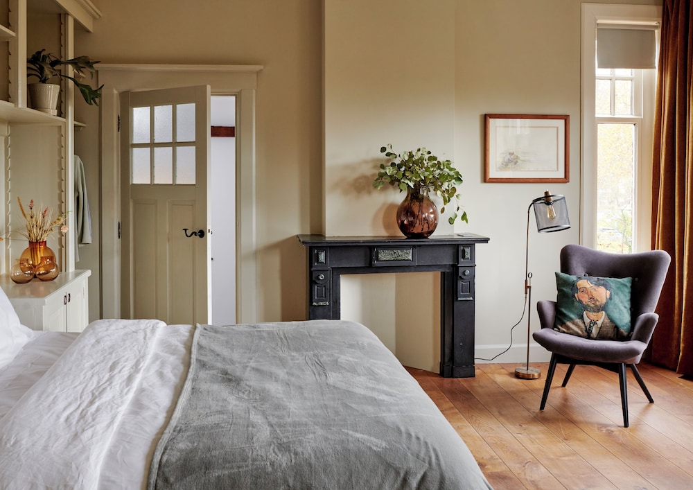 Deluxe Double Room (President)