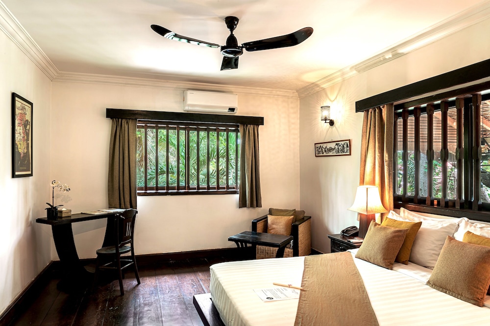 Deluxe Double or Twin Room, Pool View - Photo 1