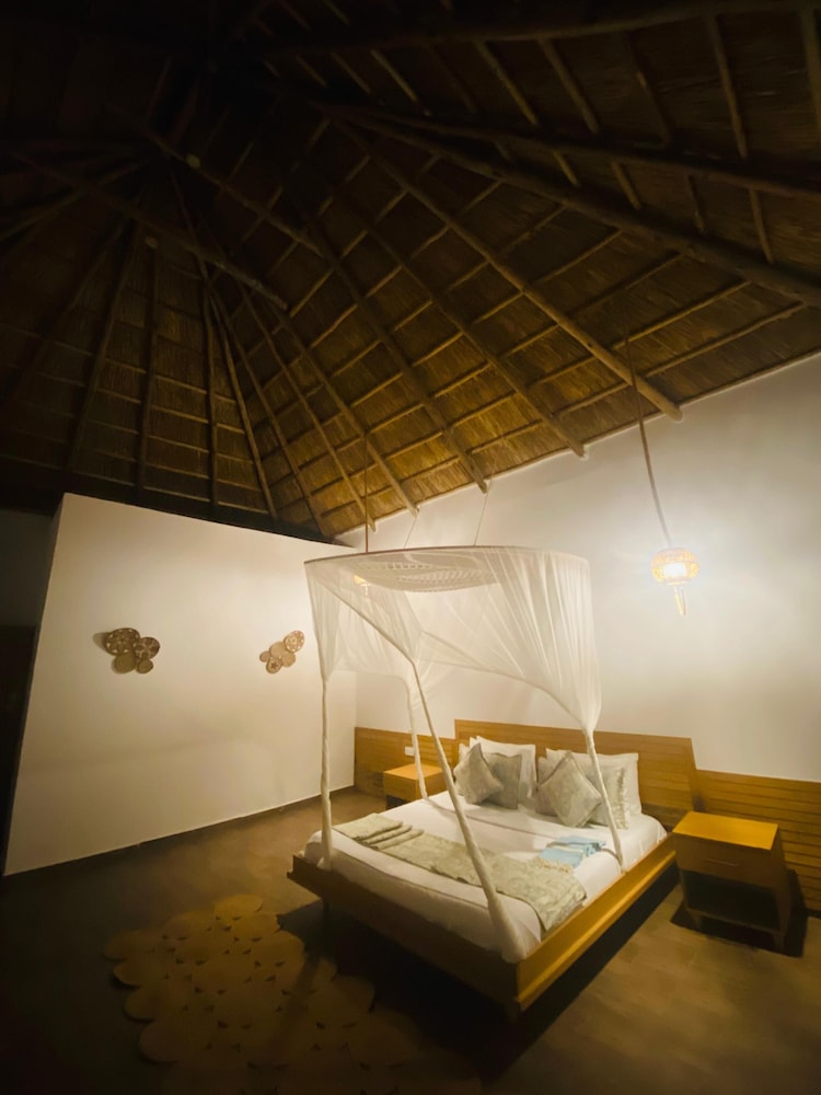 Deluxe Room, Sea View photo 2