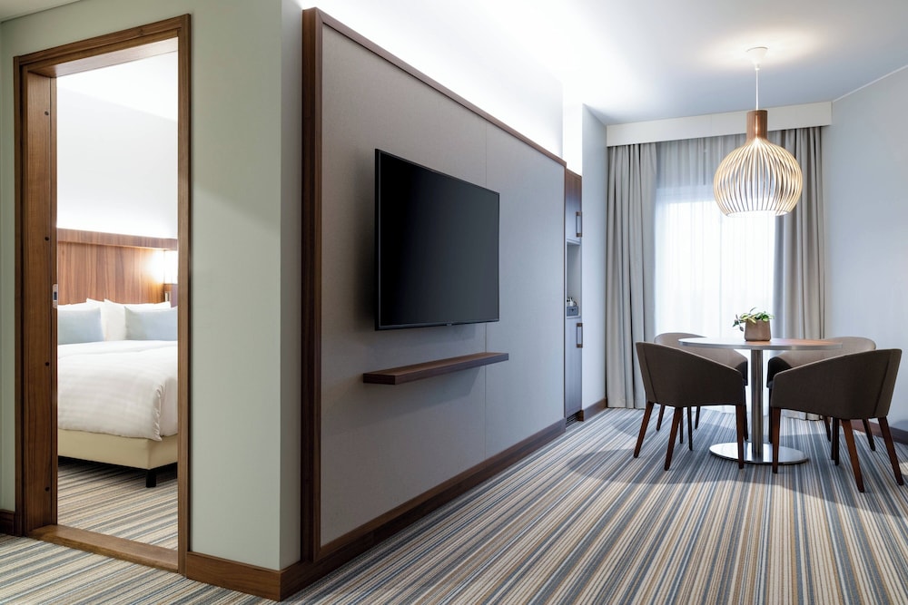 Suite, 1 Bedroom photo 2