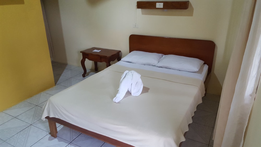 Standard Double Room, 1 Double Bed, Ground Floor (Volcano View) photo 3