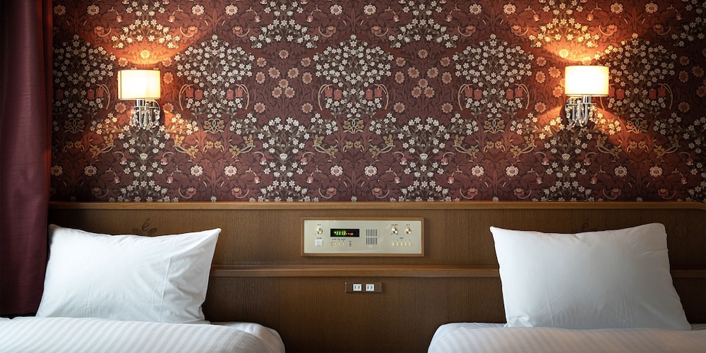 Twin Room, 2 Twin Beds - Photo 14
