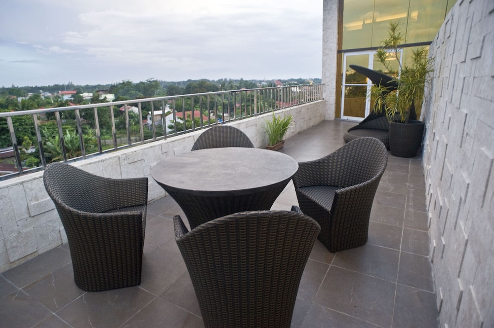 Penthouse - Photo 5