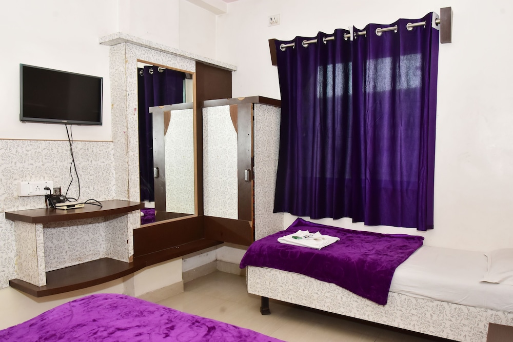 Triple Bed AC - Photo 4