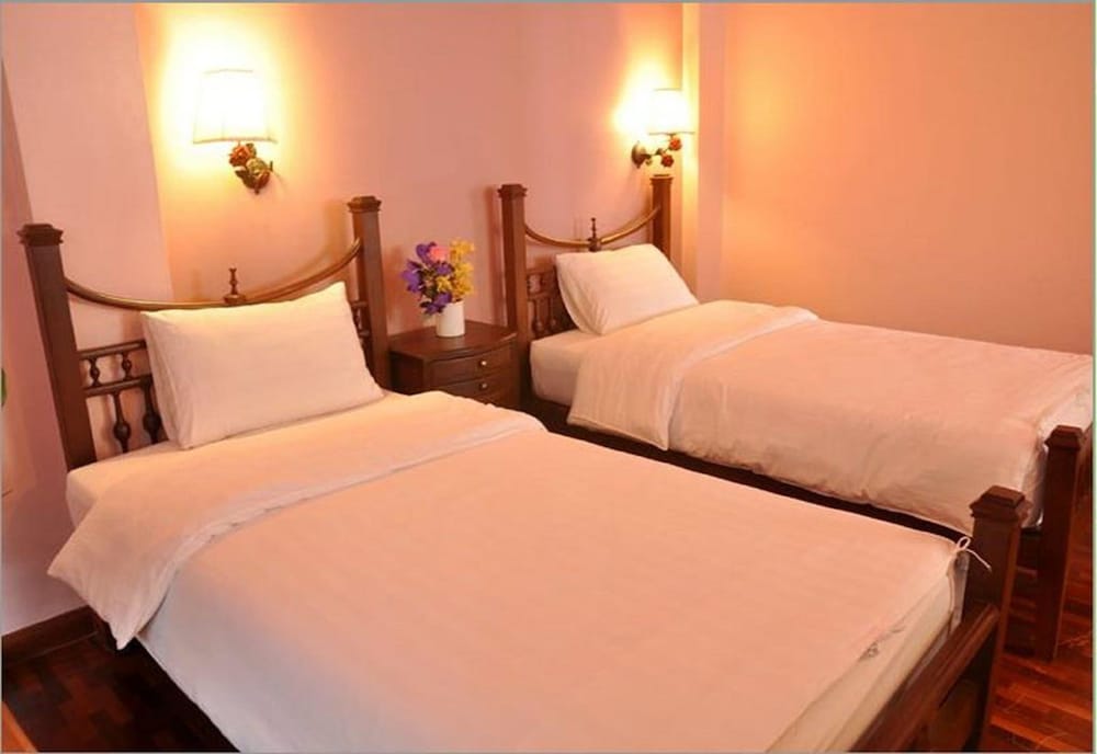 Deluxe Double Room photo 2