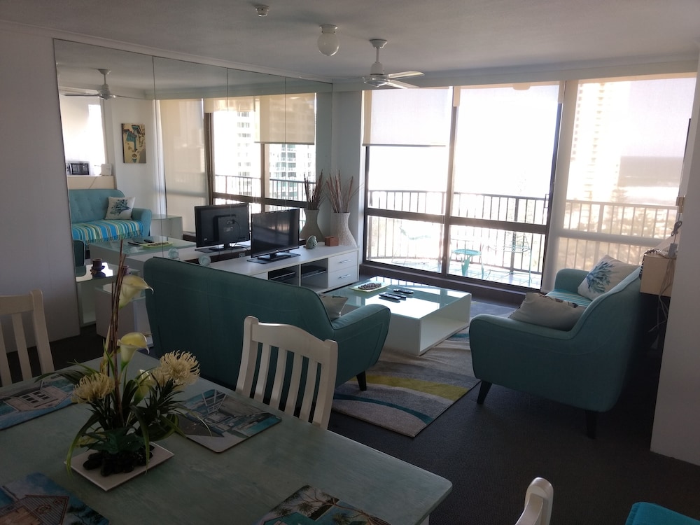 Standard Apartment, 1 Bedroom, Non Smoking, Kitchen (4 Nite Package) photo 1