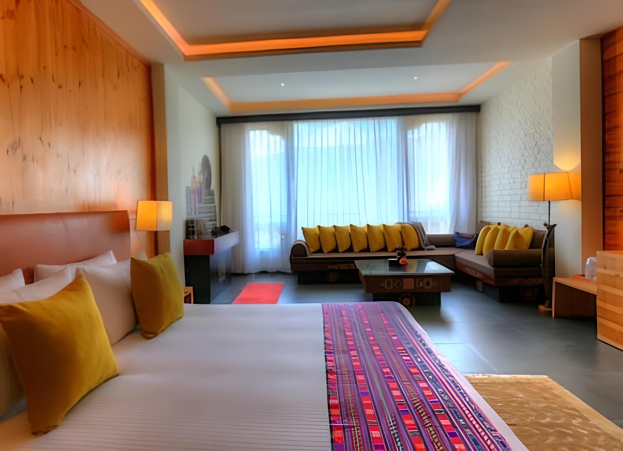 Suite, 1 King Bed photo 2