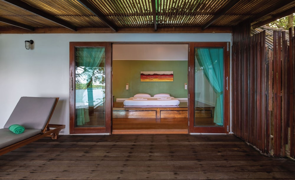 Mini Pool Villa / Modern Style photo 3