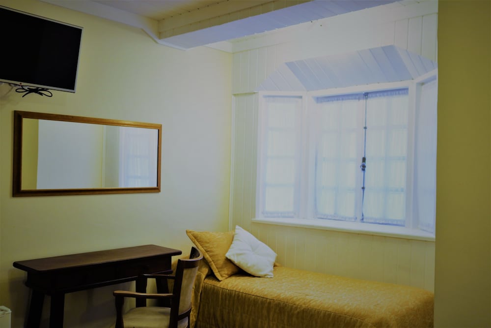 Standard Room - Photo 12