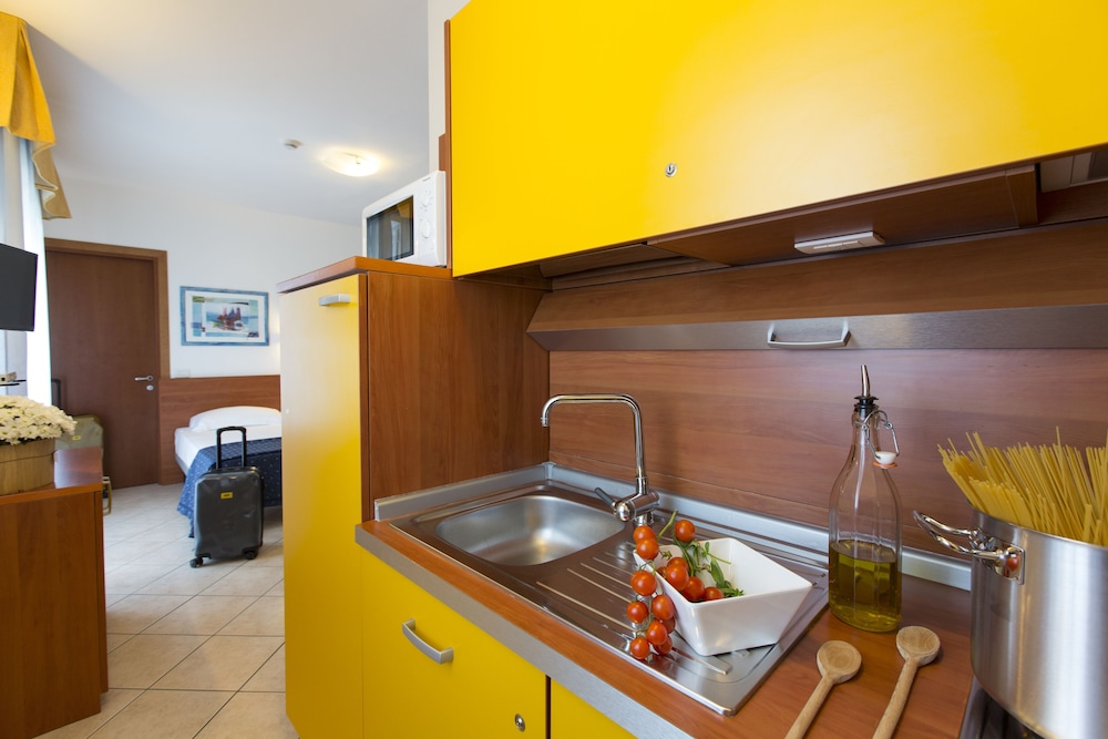 Standard Apartment, 2 Bedrooms photo 3