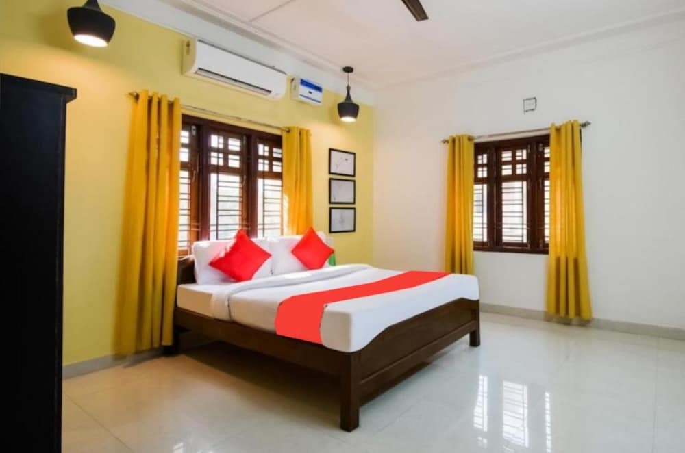 Deluxe Double Room, City View