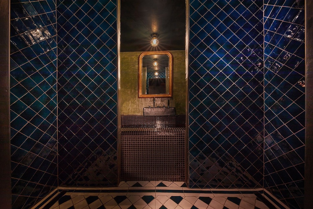 Suite Suite