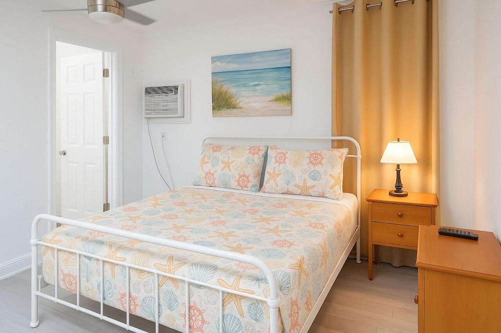 Studio Suite, 1 Bedroom, Oceanfront photo 3