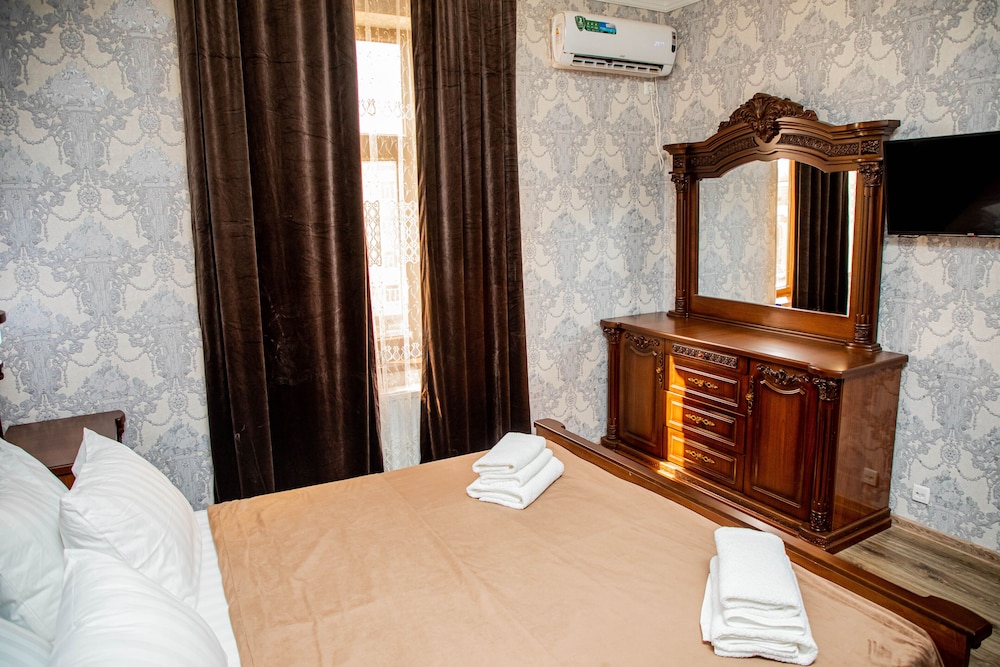Business Double Room Single Use photo 3