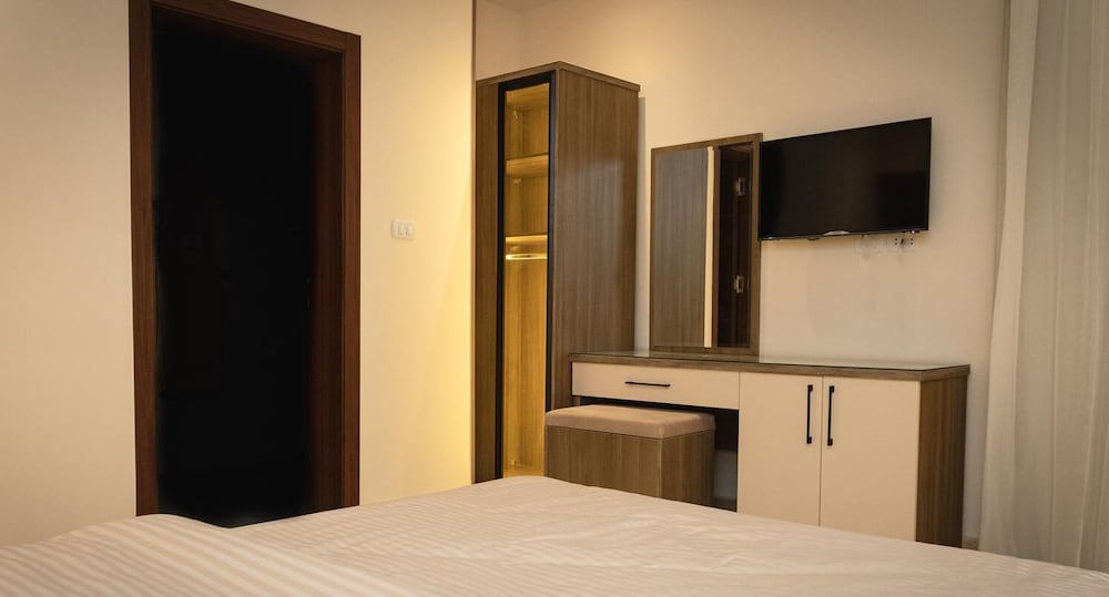 Deluxe Double Room photo 2