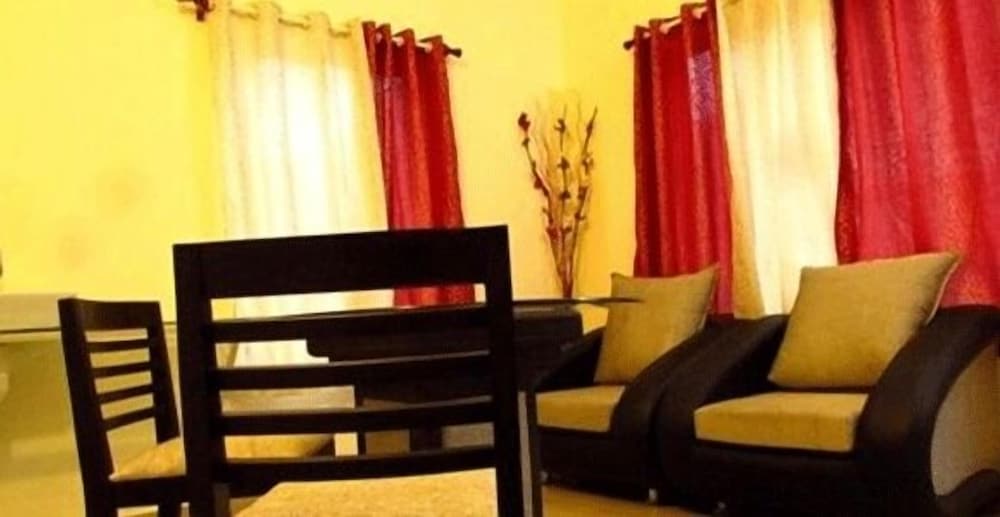 Suite With Balcony and Living Room photo 3