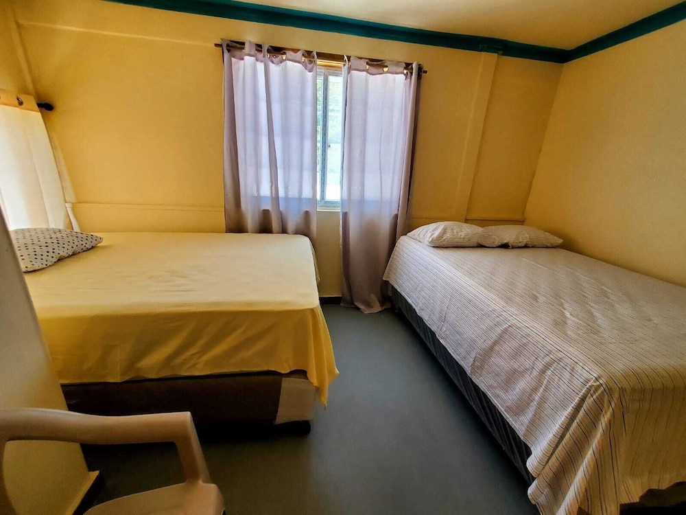 Basic Quadruple Room photo 1