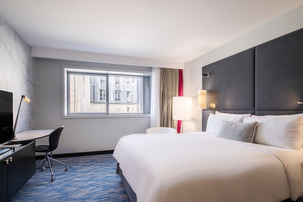 Room, 1 Queen Bed, Garden View