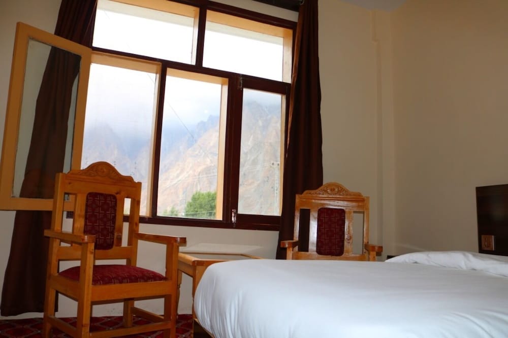 Deluxe Twin Room photo 2