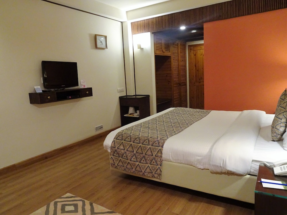 Super Deluxe Room - Photo 3