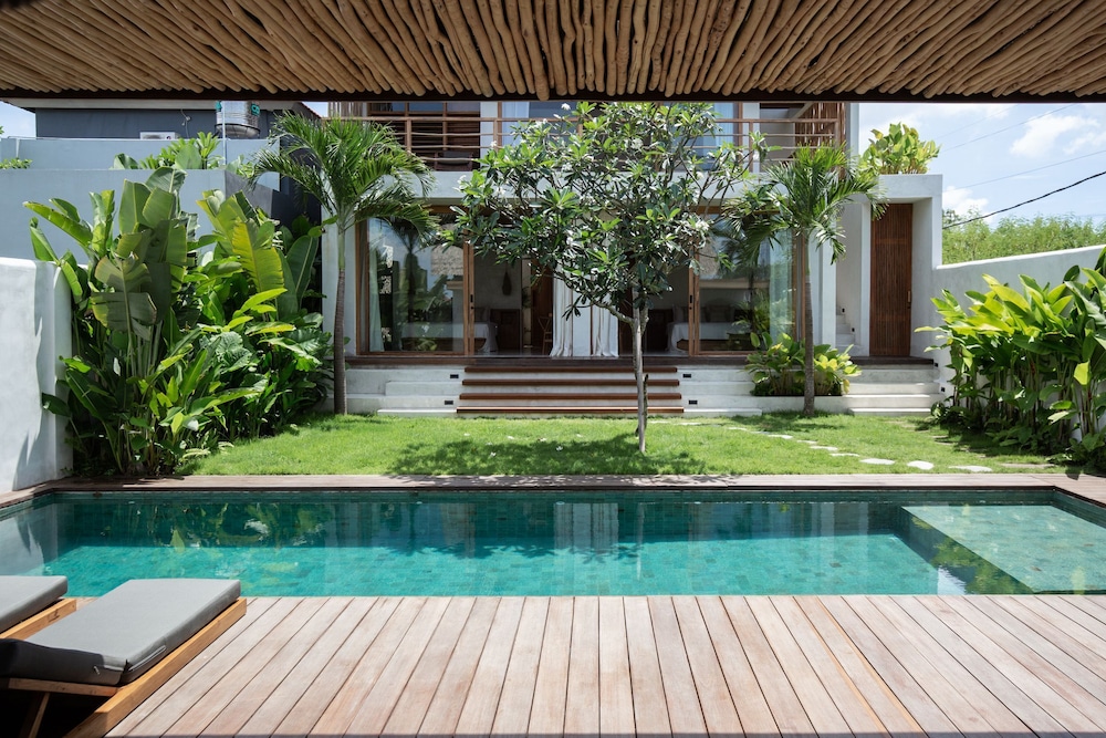 Deluxe Villa - Photo 12