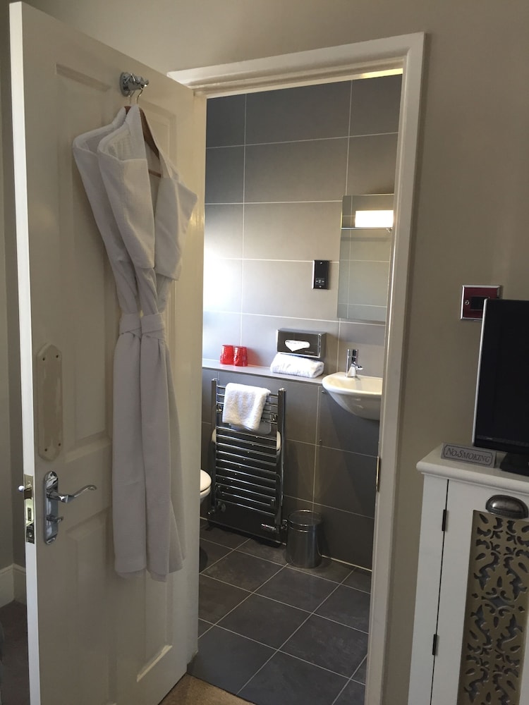 Classic Double Room, Ensuite (Stracey room) photo 2